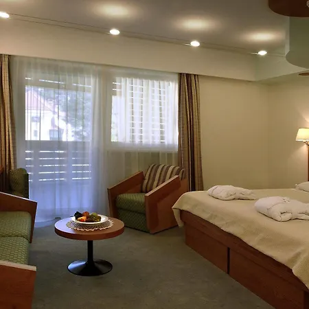 Hotel Krone - Eat, Drink, Brixen